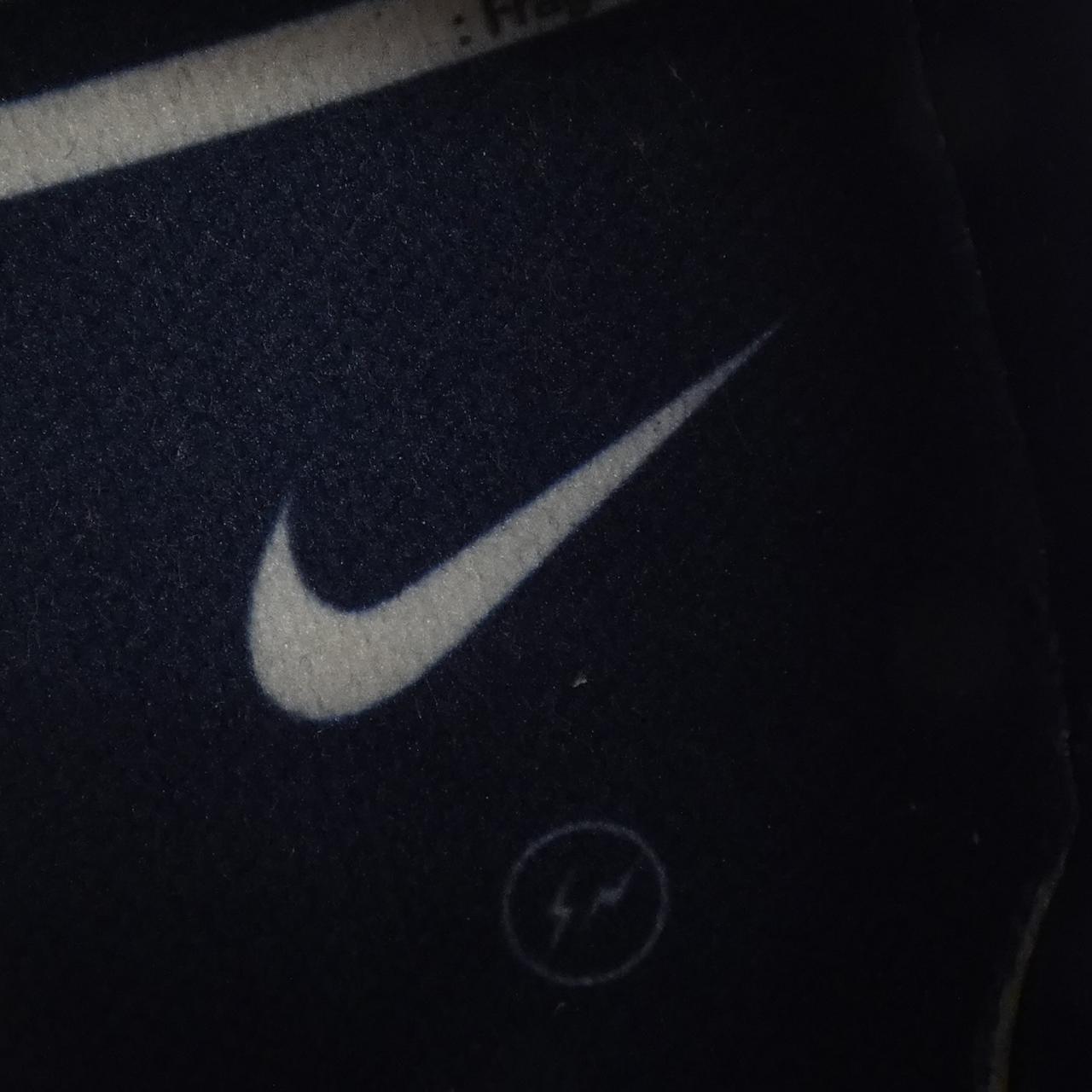 ナイキ NIKE 806964-410 スニーカー