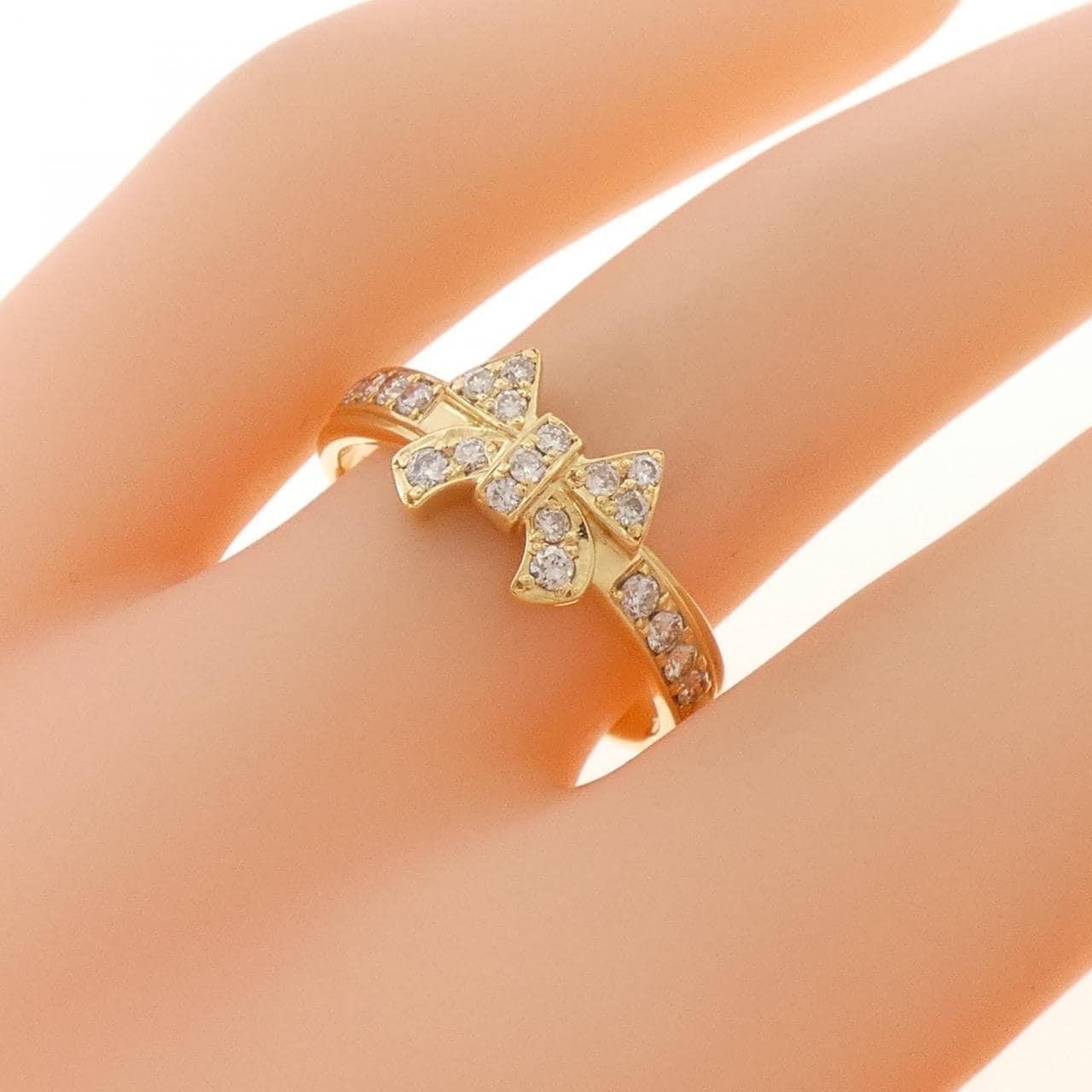 K18YG リボン ダイヤモンド リング 0.31CT