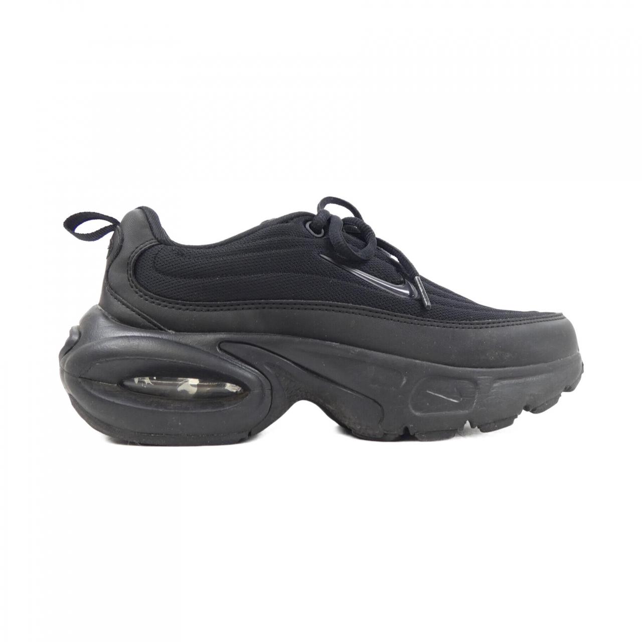 ナイキ NIKE スニーカー