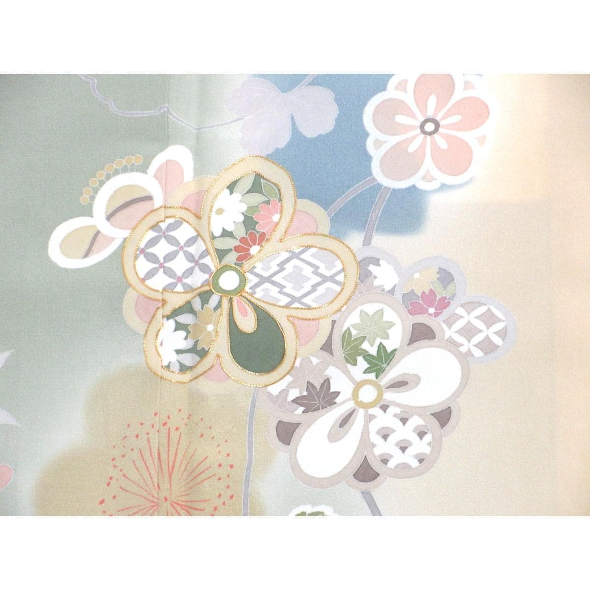 【未使用品】訪問着　友禅加工ボカシ染　刺繍入り