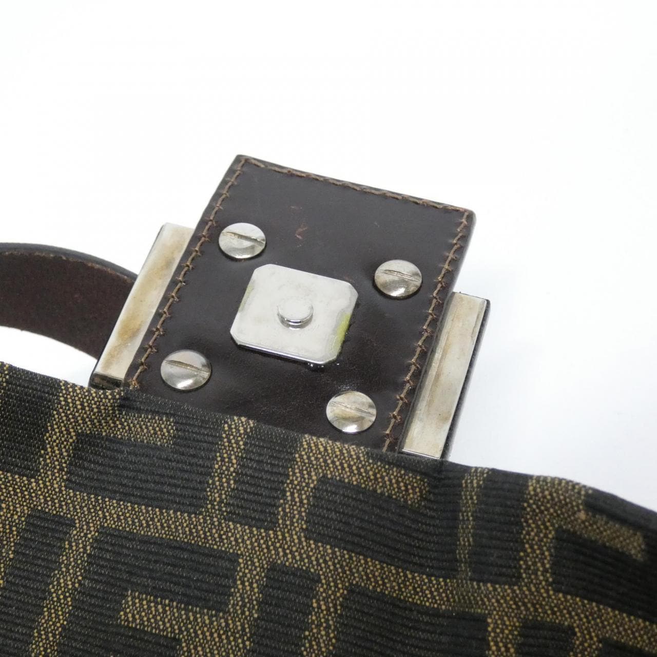 【ヴィンテージ】フェンディ バゲット 26424 ショルダーバッグ