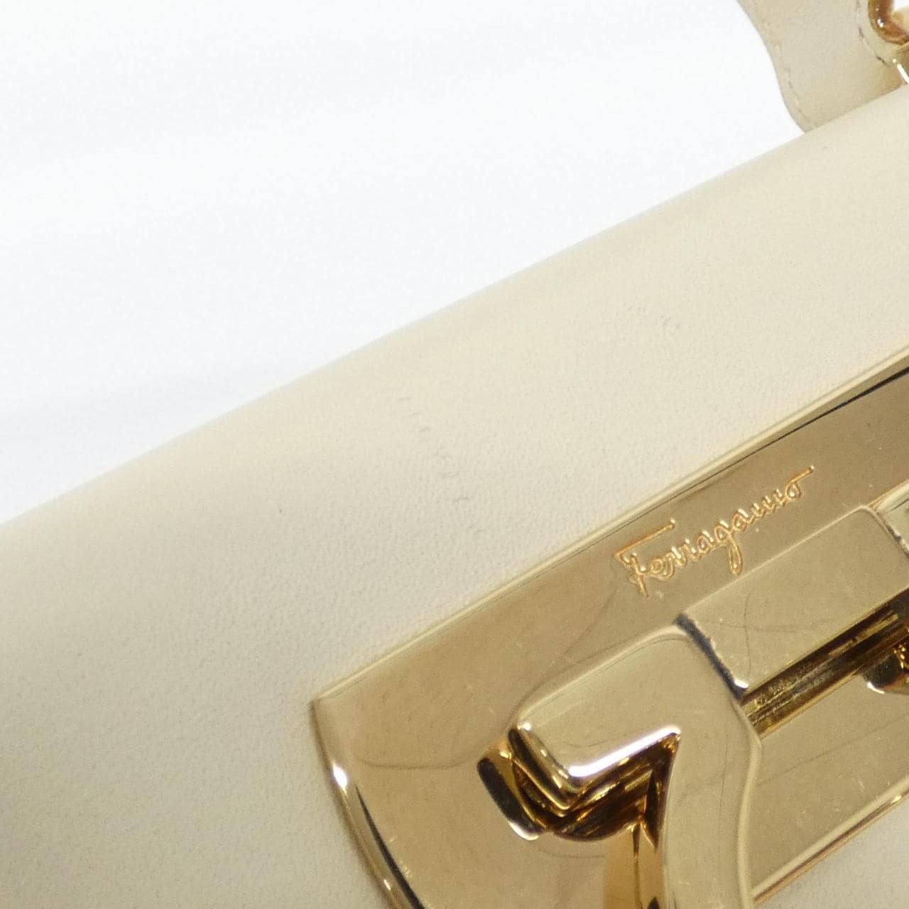 【ヴィンテージ】サルヴァトーレフェラガモ 21 2193 バッグ