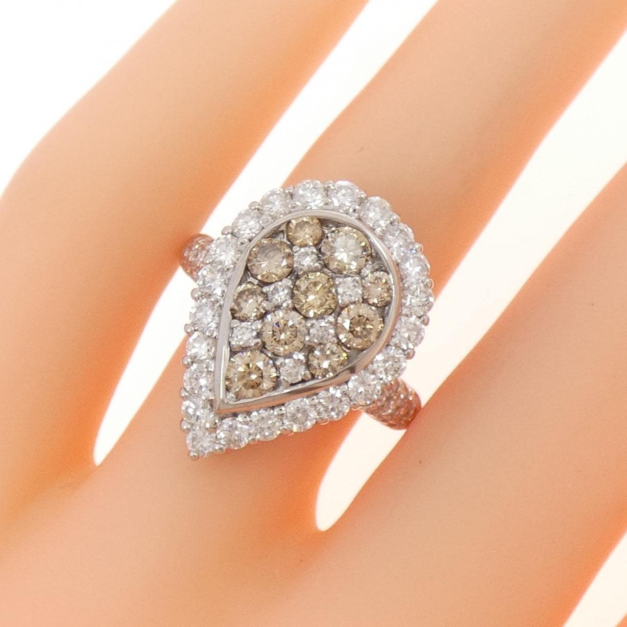 K18WG ダイヤモンド リング 2.25CT