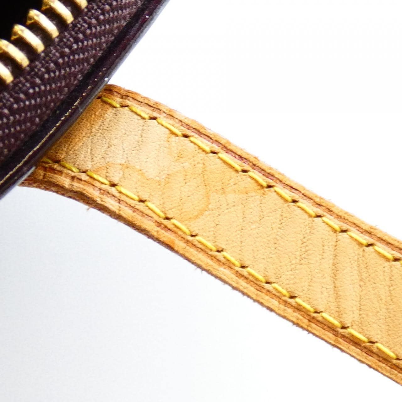 ルイヴィトン ヴェルニ ベルヴュー GM M93589 ショルダーバッグ