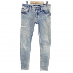 ディーゼル DIESEL ジーンズ