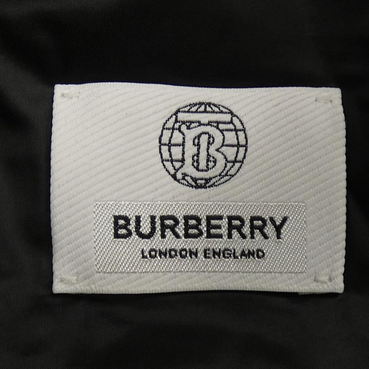 バーバリー BURBERRY ダウンジャケット