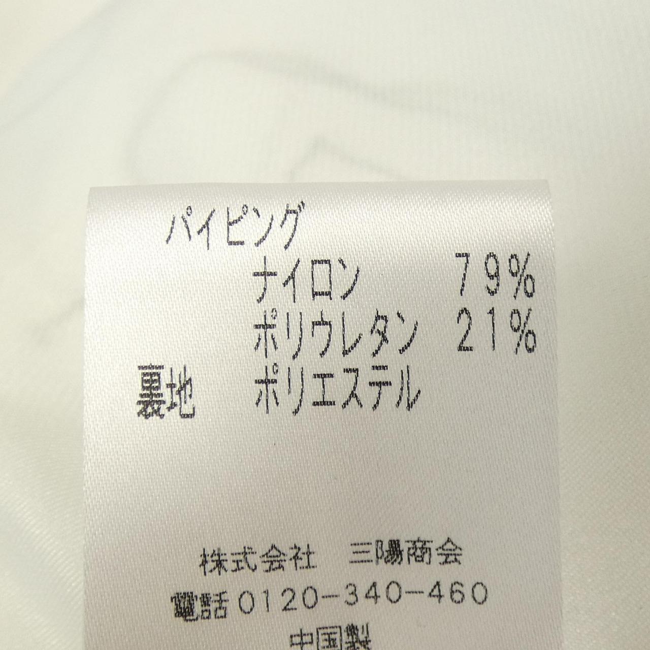 トゥービーシック TO BE CHIC スカート