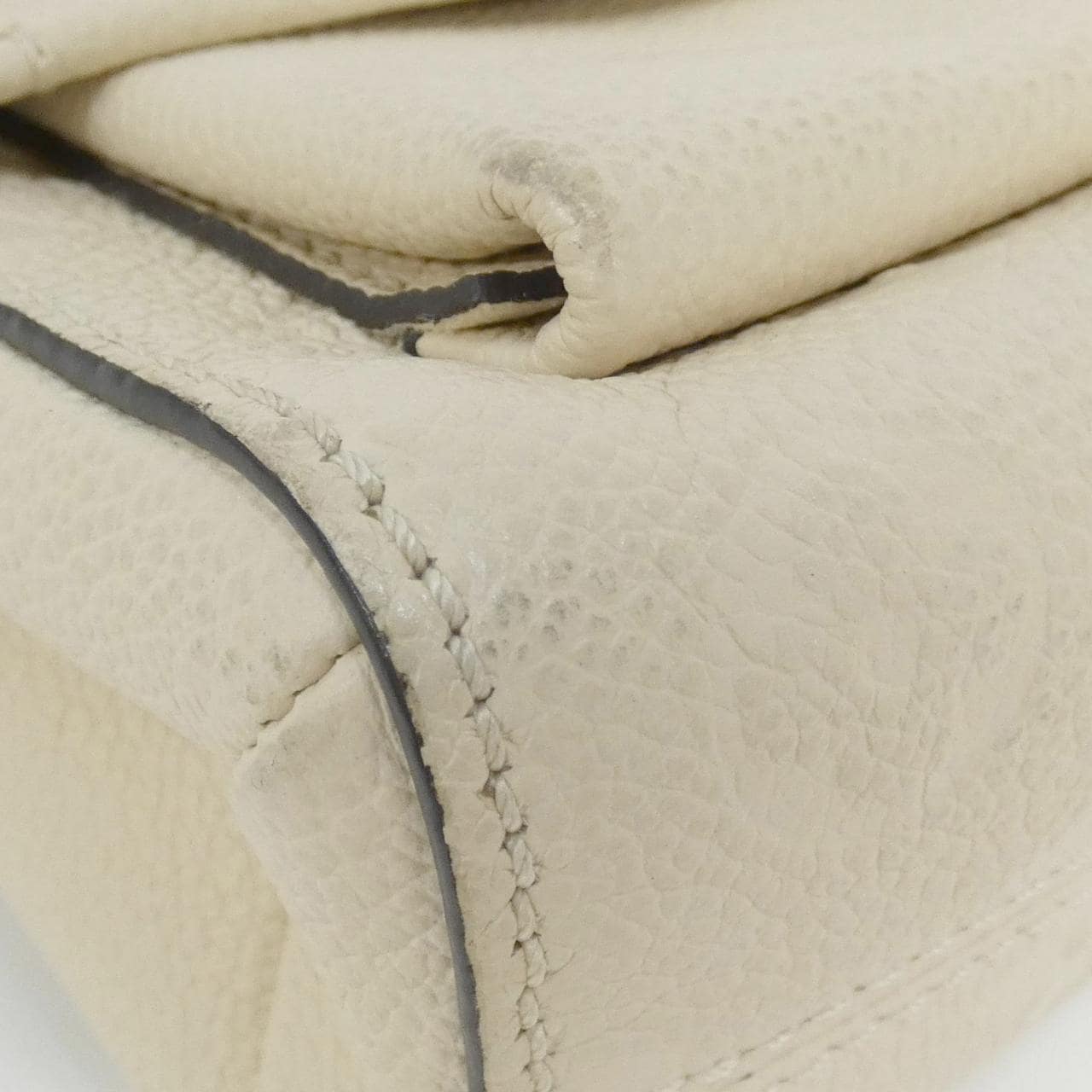 ルイヴィトン モノグラム アンプラント ヴァヴァンBB M44553 ショルダーバッグ