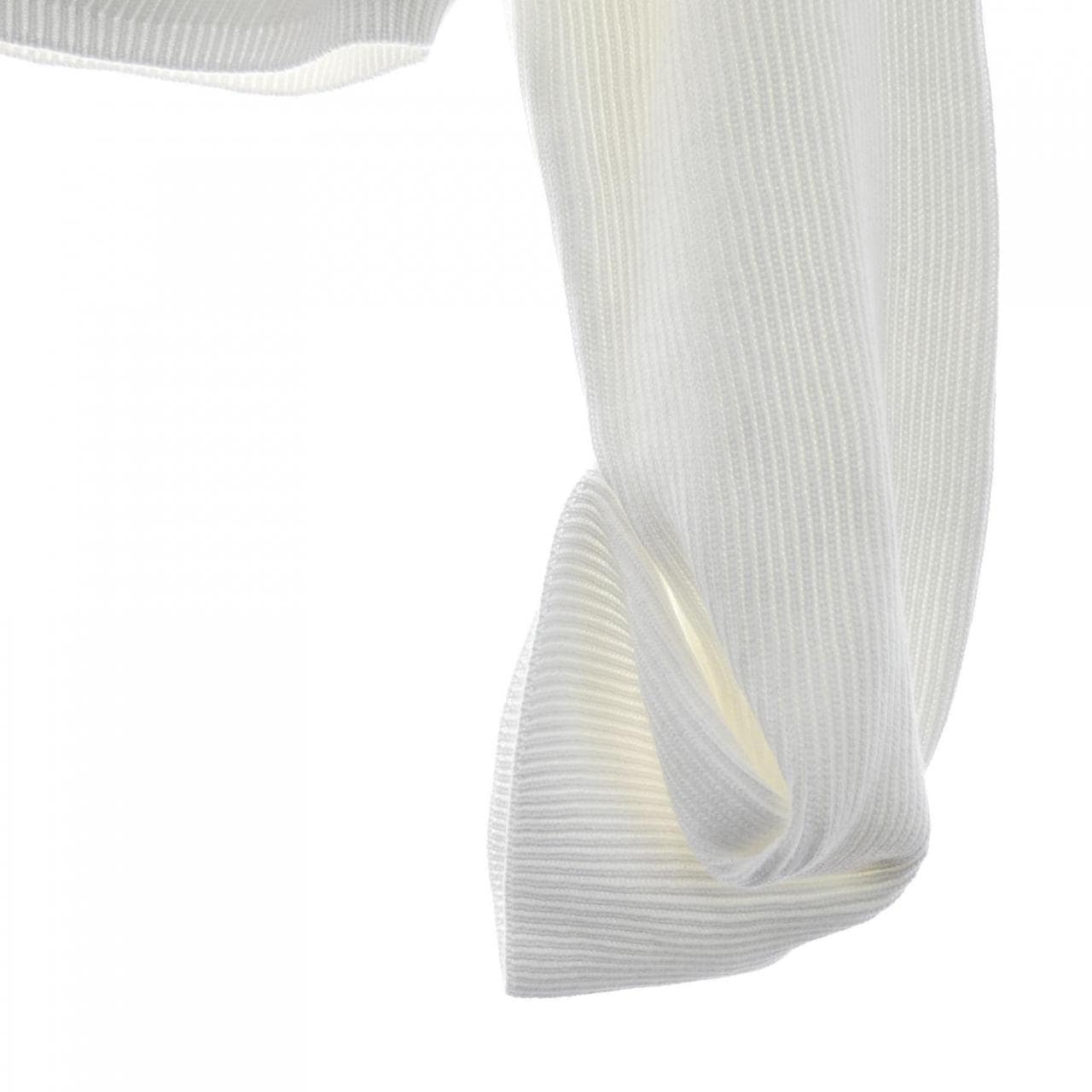 ブルネロクチネリ BRUNELLO CUCINELLI パーカー