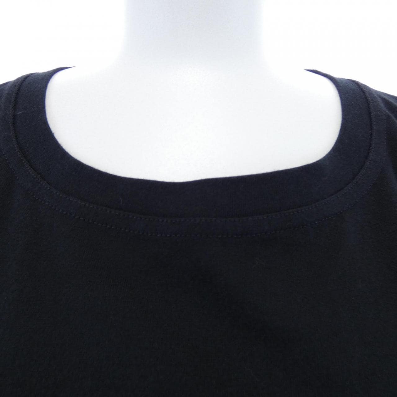 シャネル CHANEL P31206K00464 07P Tシャツ