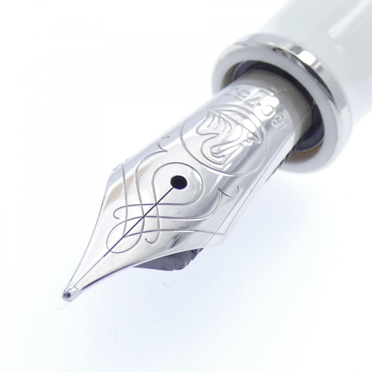 ペリカン トレドM910ホワイト 万年筆