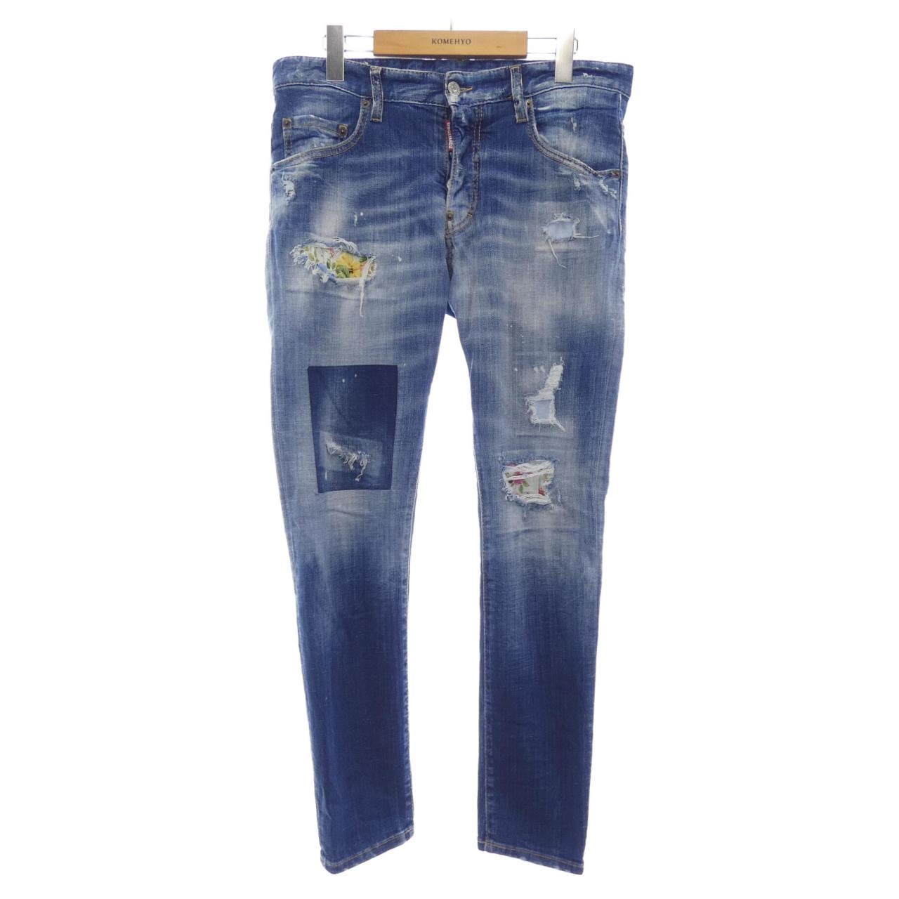 ディースクエアード DSQUARED2 S74LB1056 ジーンズ