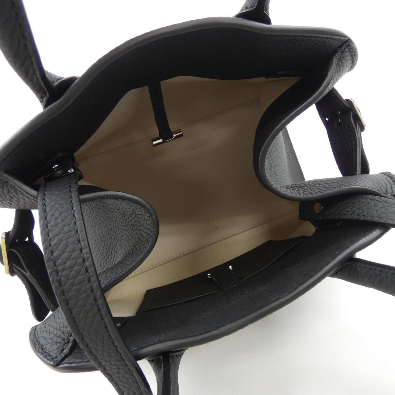 ザロウ THE ROW ソフトマルゴー SOFT MARGAUX W1190 L133 BAG