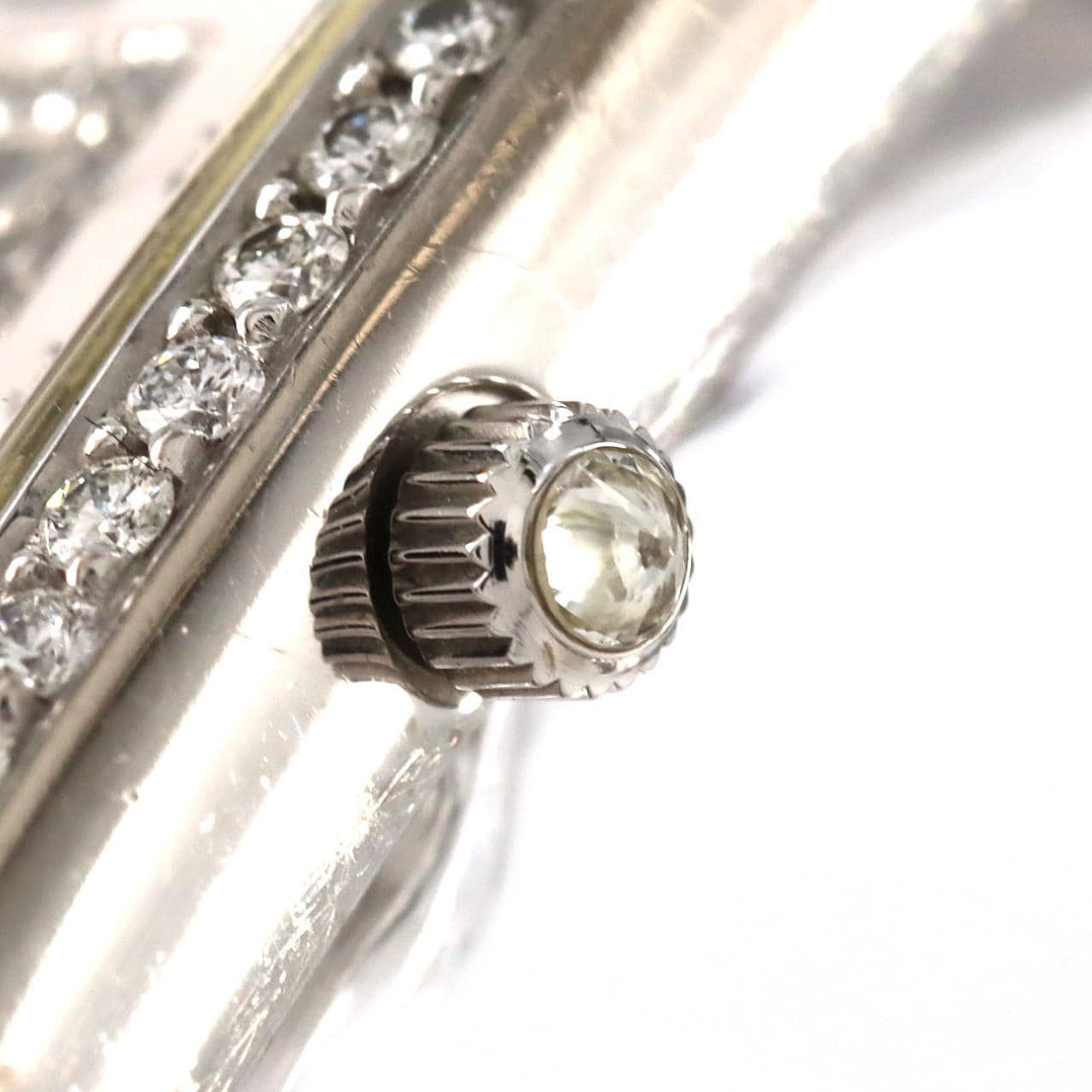 【ノーメンテナンス還元価格】コンコルド スクエアケース/D･10P･センターパヴェ 61-25-665 WG クォーツ