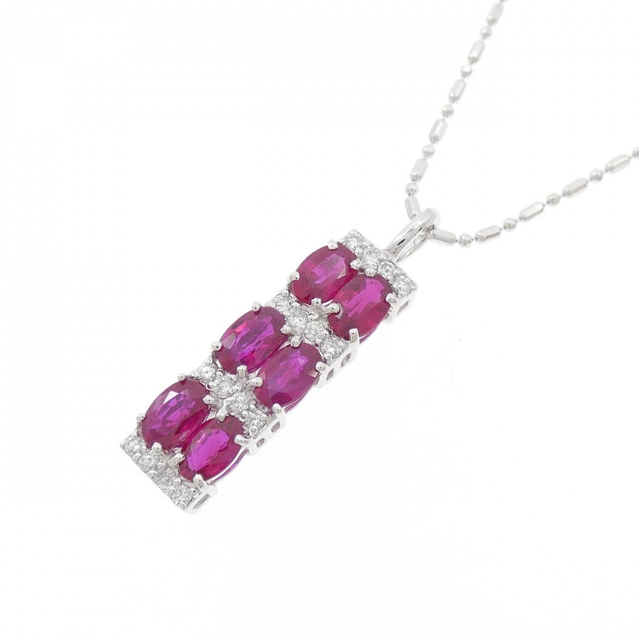 K18WG ルビー ネックレス 1.73CT