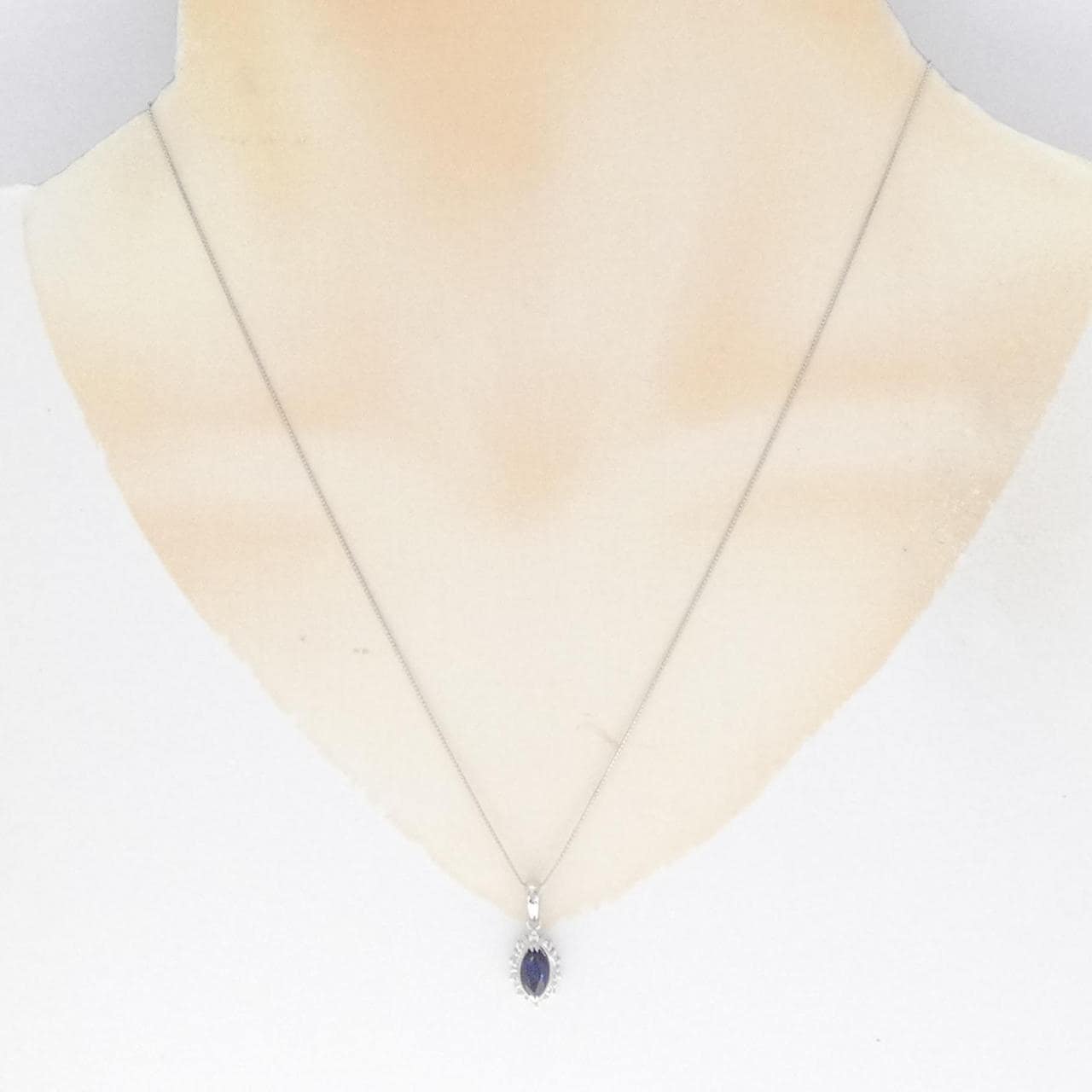 PT Sapphire Necklace 0.74CT
