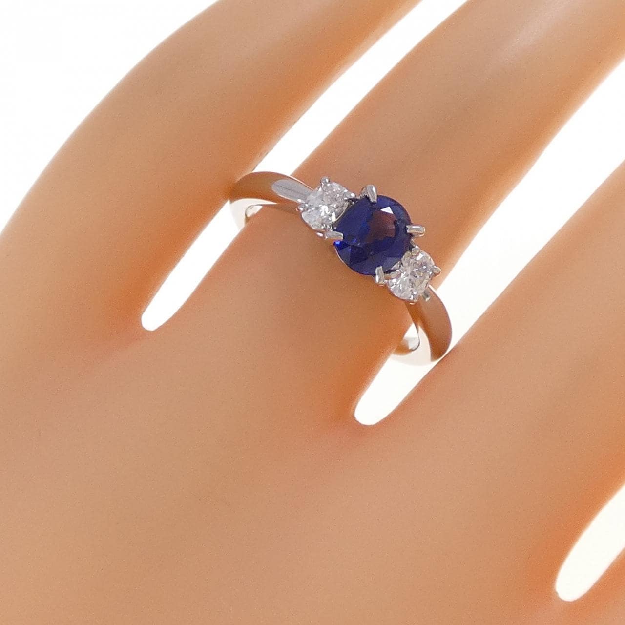 PT900 サファイヤ リング 0.950CT