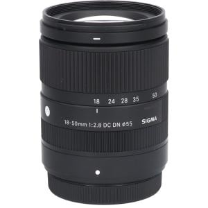 Ｘ（Ｃ）１８－５０ｍｍ　Ｆ２．８　ＤＣ　ＤＮ