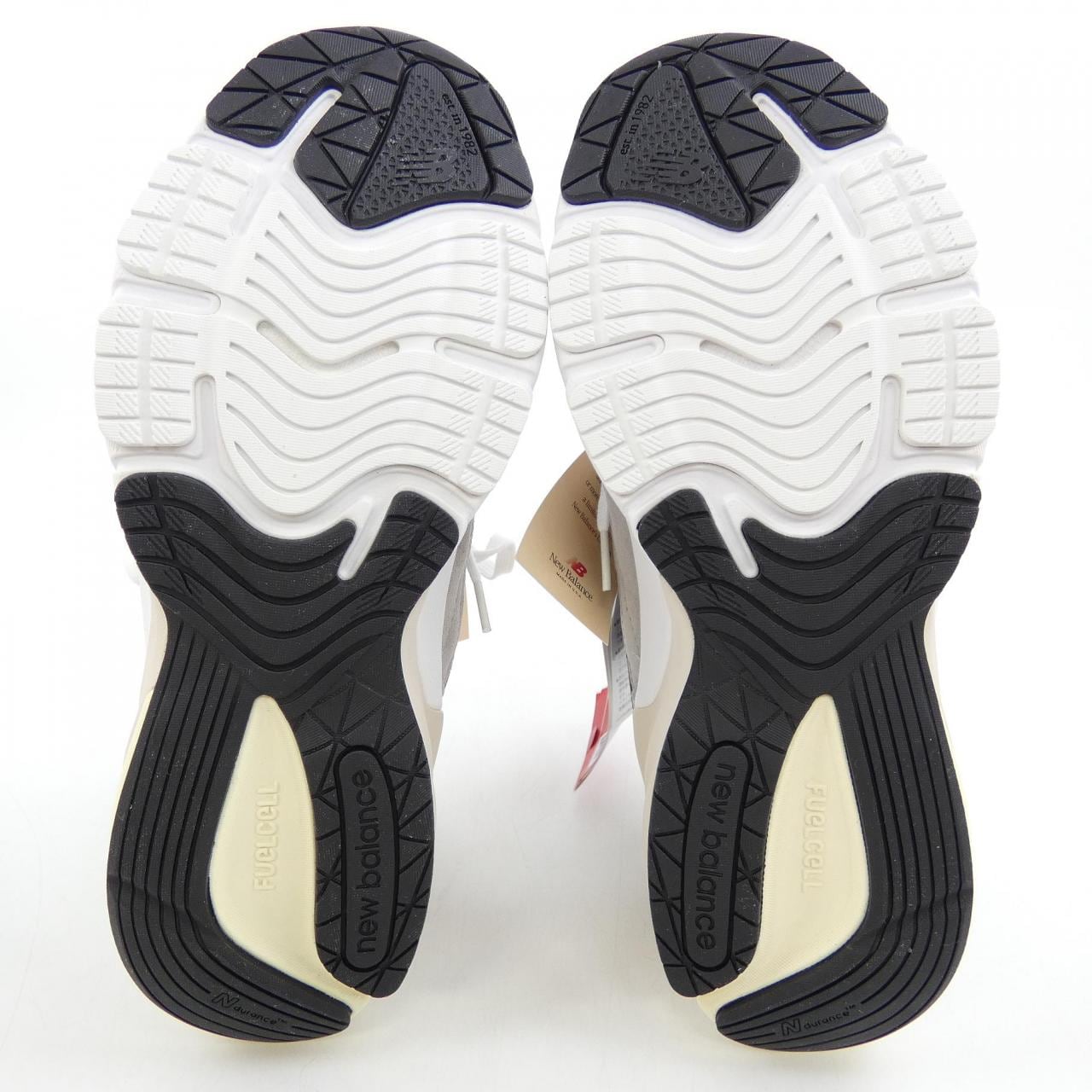 ニューバランス NEW BALANCE U990TC6 スニーカー