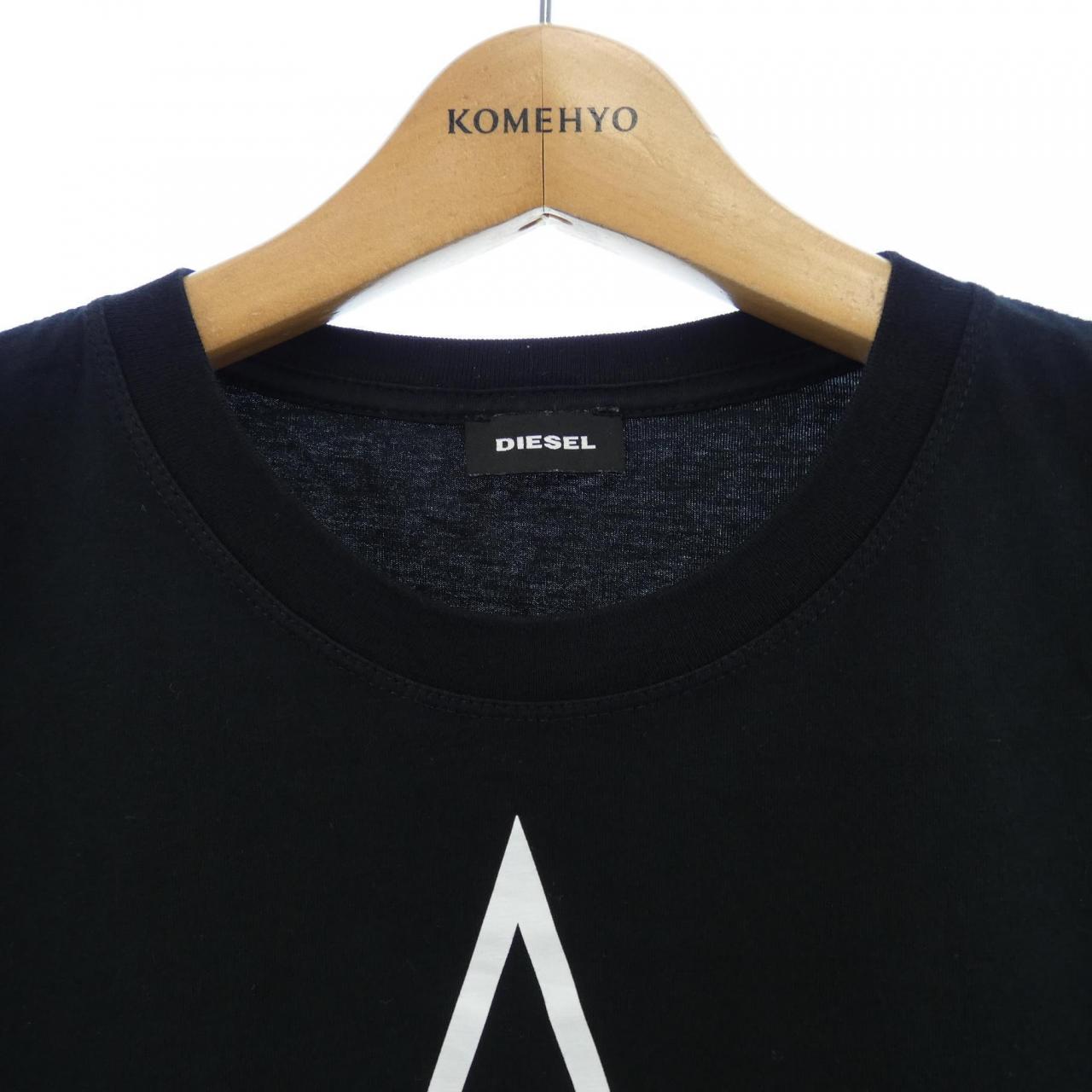 ディーゼル DIESEL Tシャツ