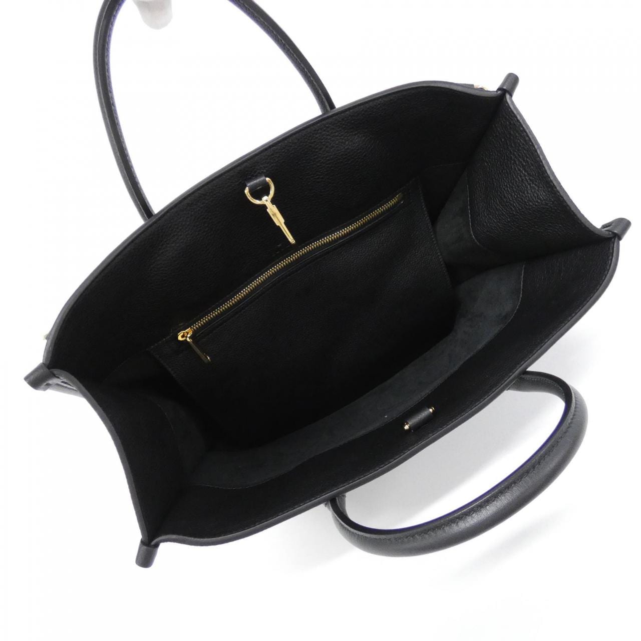 グッチ 674850 0E8IG バッグ