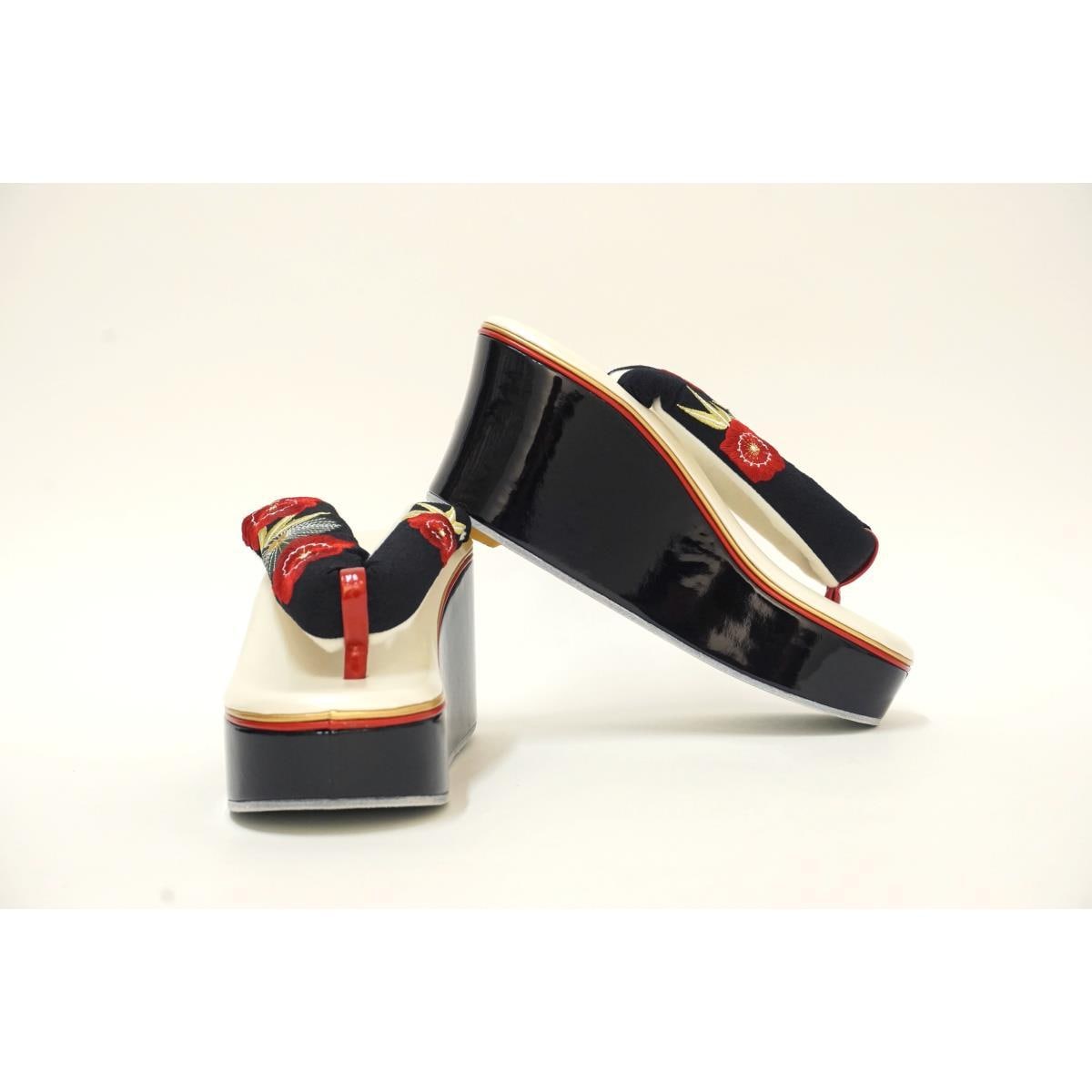 【新品】女士Zori涼鞋，松木色、竹子色和李子色，F碼