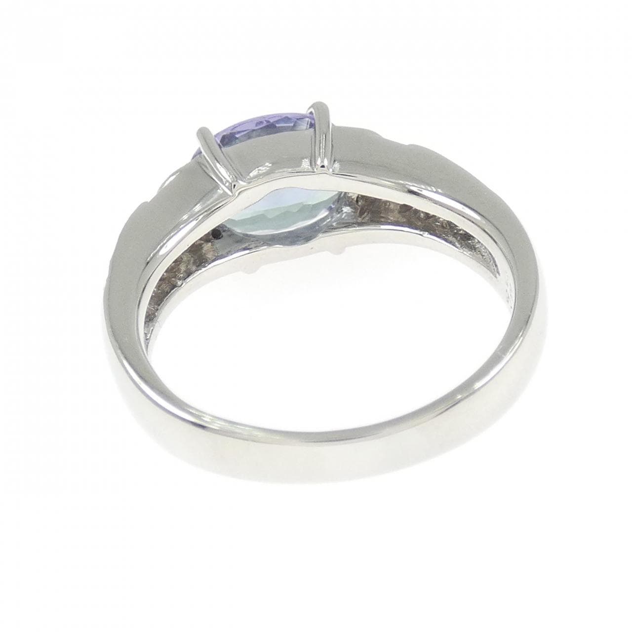 PT900 タンザナイト リング 2.26CT