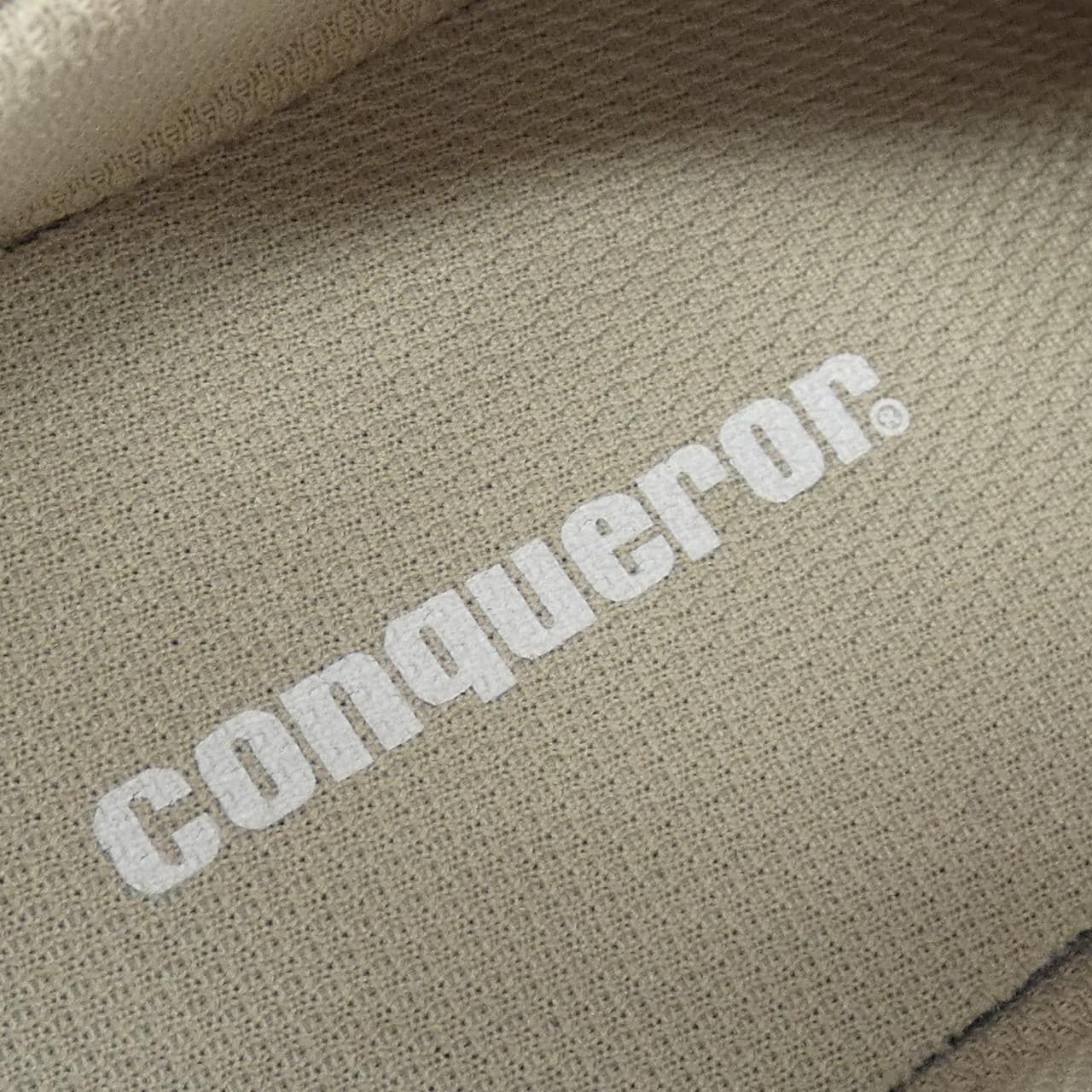 CONQUEROR シューズ