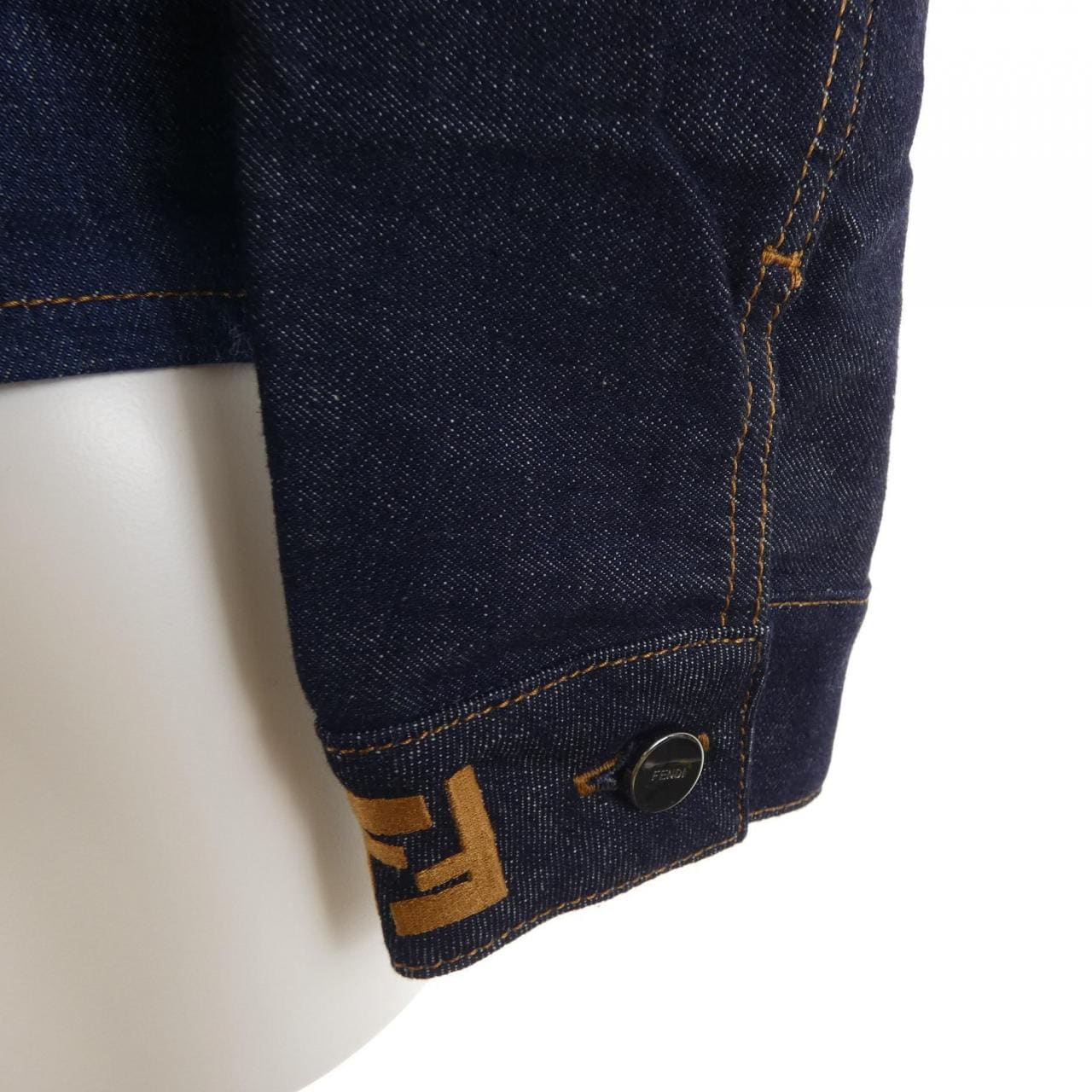 フェンディ FENDI FLF793 AT1A デニムジャケット