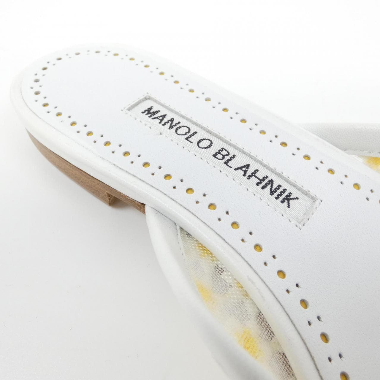 マノロブラニク MANOLO BLAHNIK サンダル
