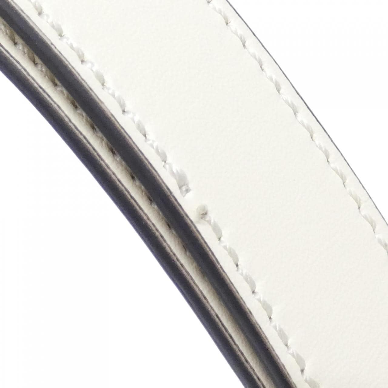 フェンディ バイ ザ ウェイ ミディアム 8BL146 AC9L バッグ