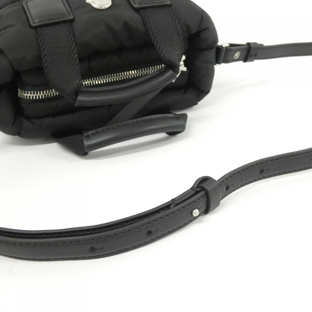 【新品】モンクレール マイクロ カラドック 5L00004 M6275 バッグ