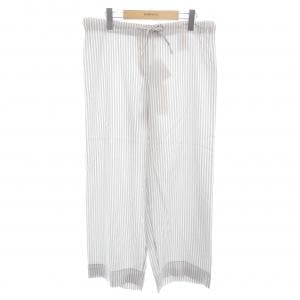 ザロウ THE ROW 9072-W3844 パンツ