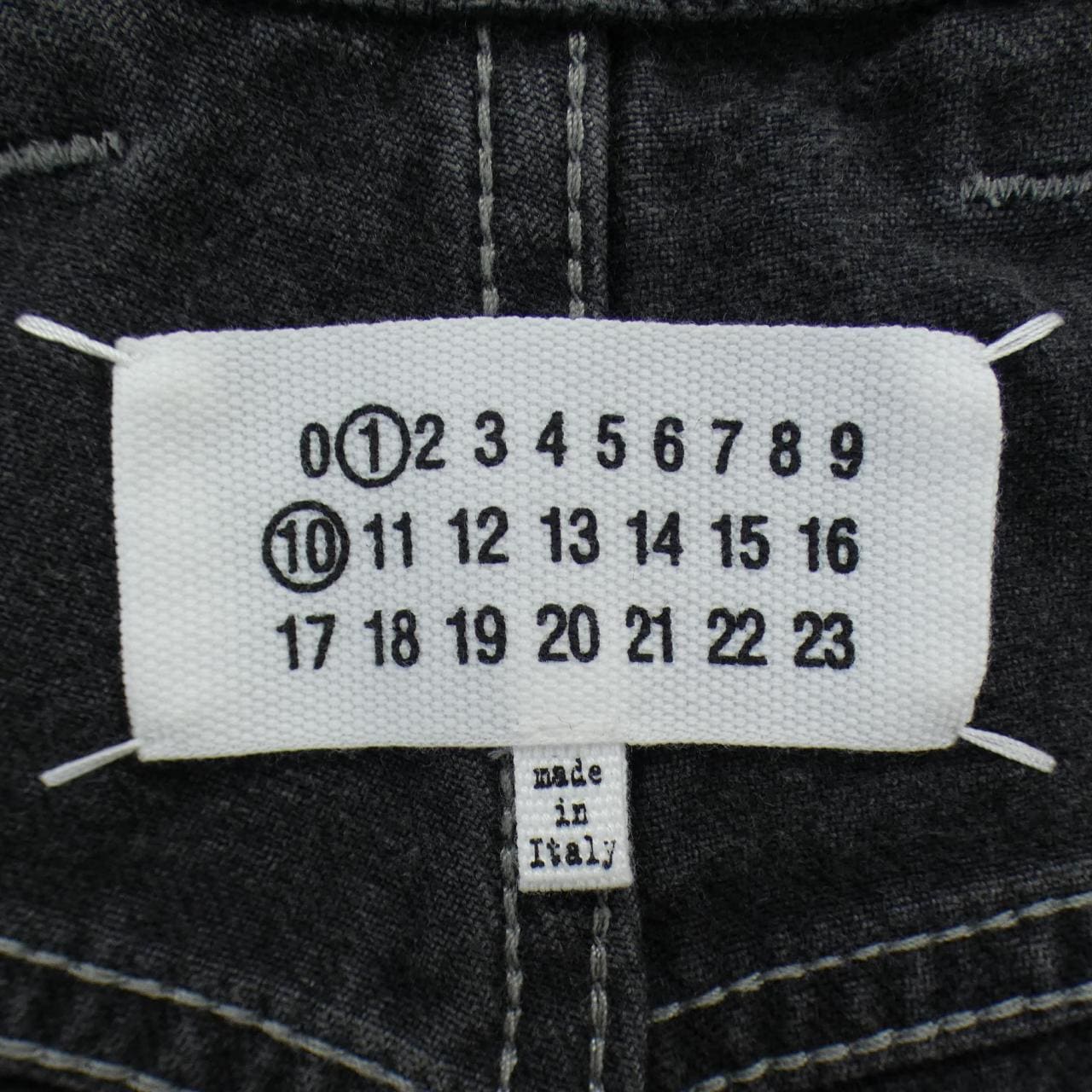 メゾンマルジェラ Maison Margiela S51LA0162 UNISEX ジーンズ