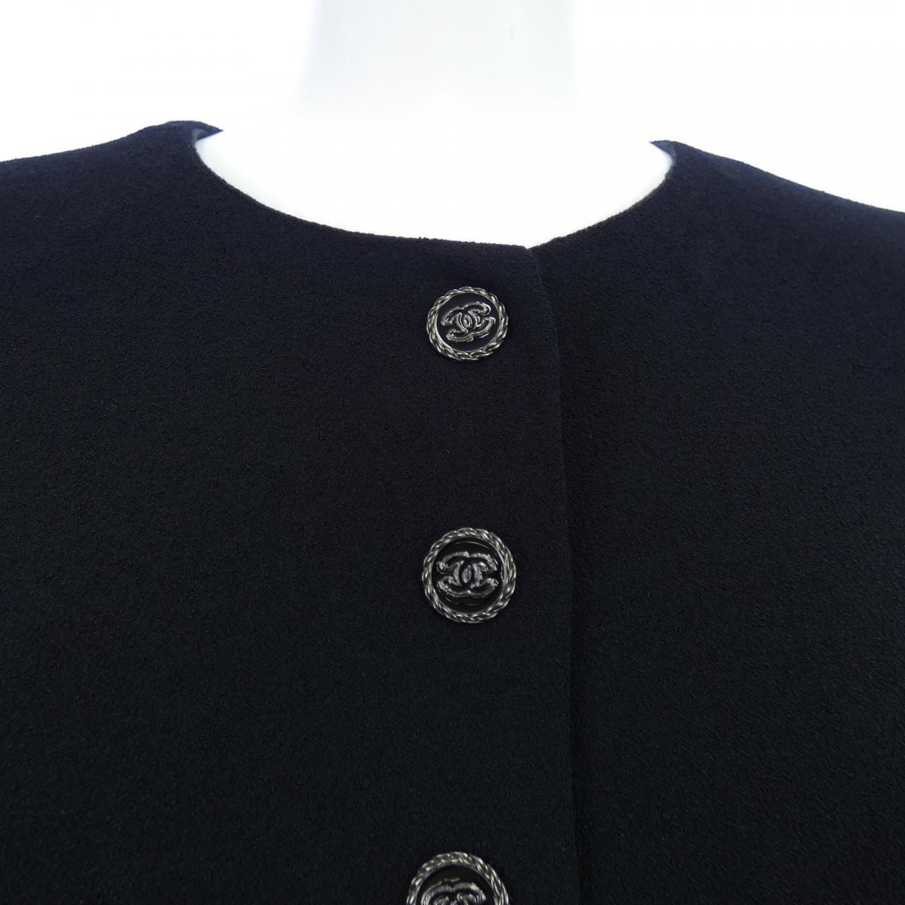 CHANEL P61292V46593 19S Collarless Jacket