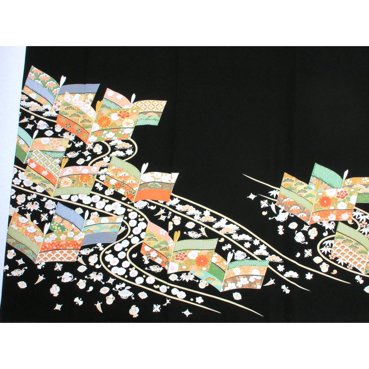 留袖　友禅金彩加工　刺繍入り　丸に抱沢潟