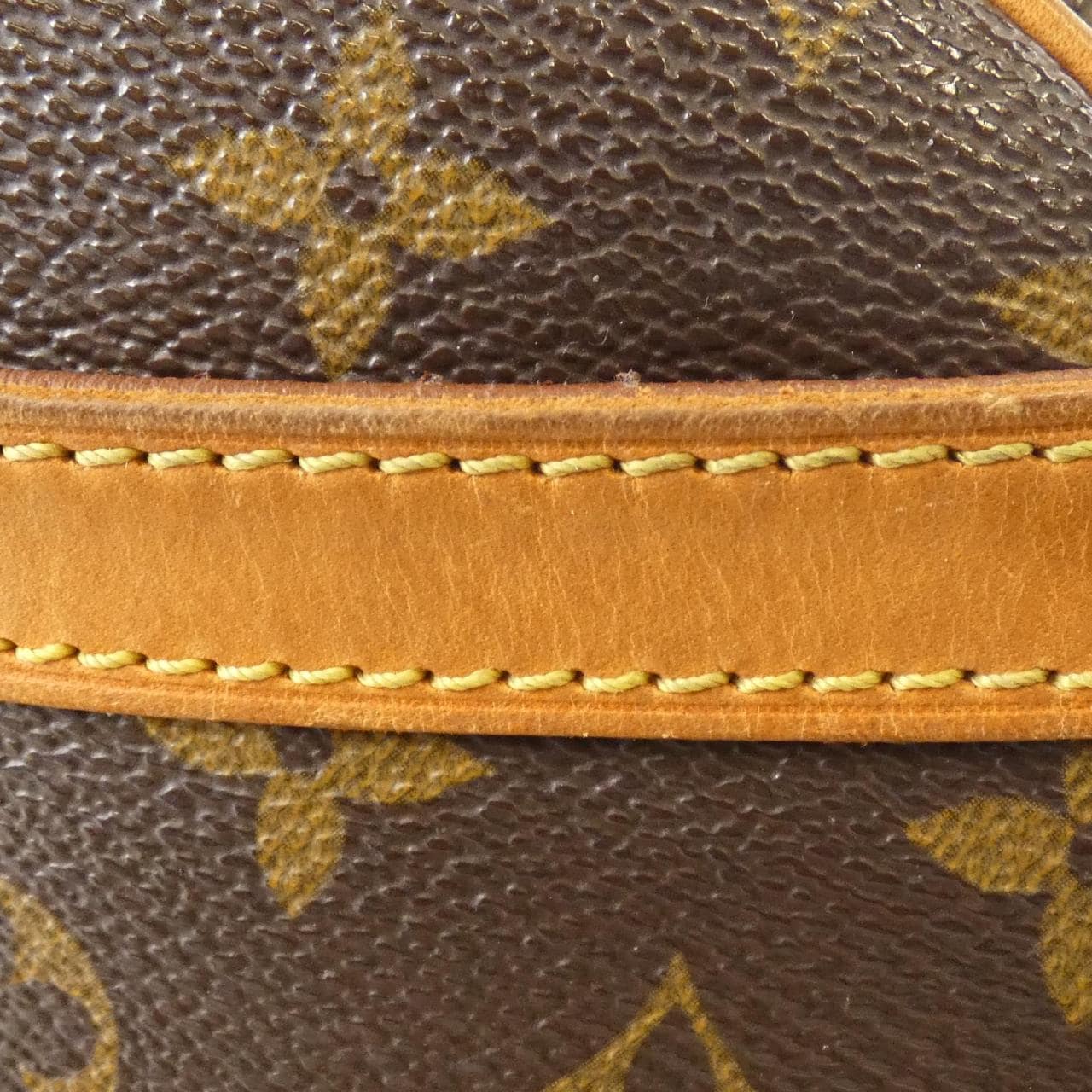 Monogram Blois M51221 Shoulder Bag