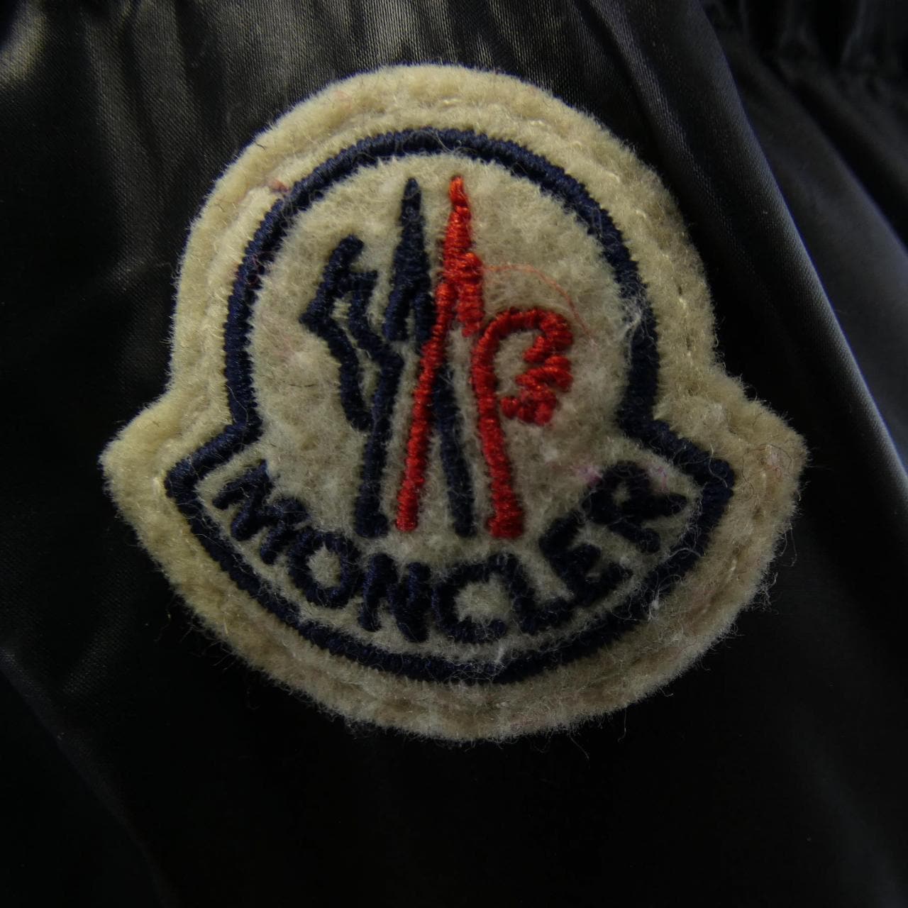 モンクレール MONCLER SERITTE ダウンジャケット