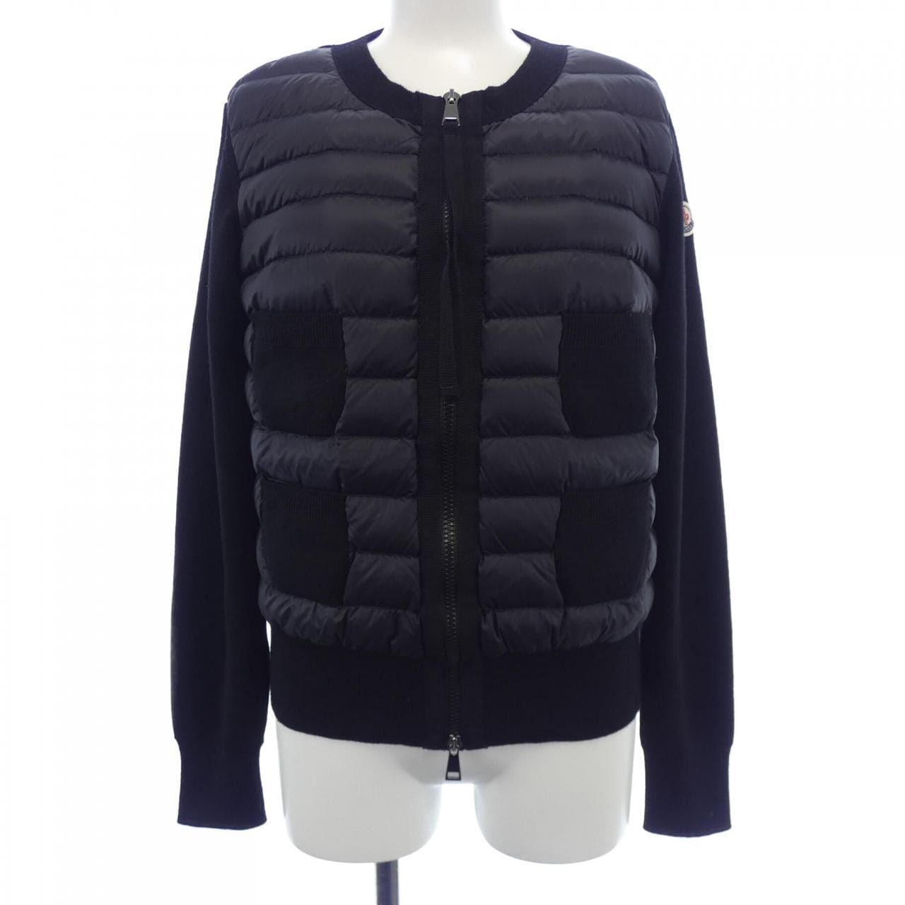 モンクレール MONCLER ダウンジャケット