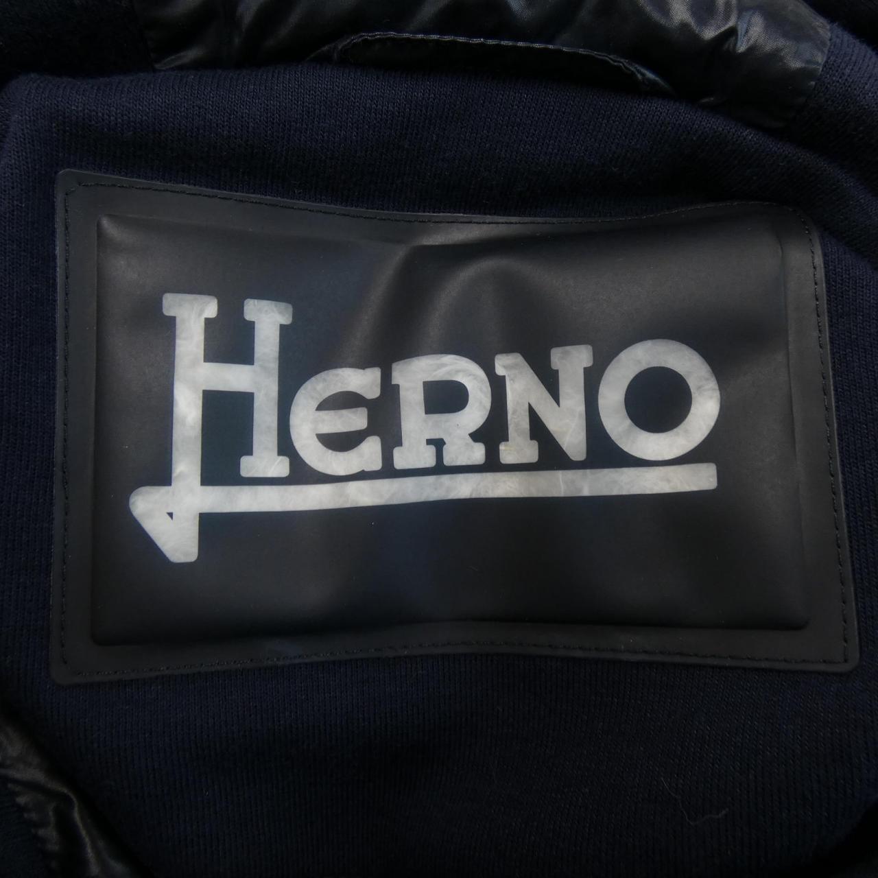 ヘルノ Herno PI001000U ダウンベスト