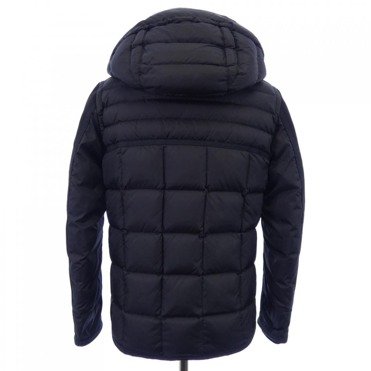モンクレール MONCLER RYAN ダウンジャケット