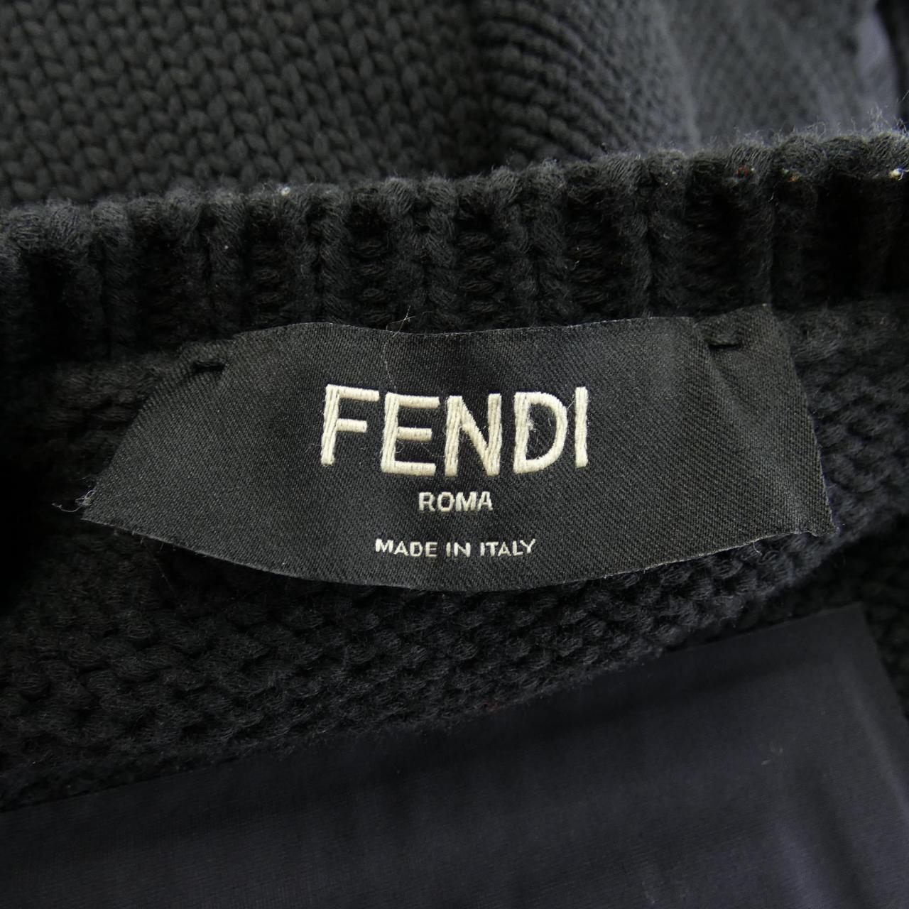 フェンディ FENDI ベスト