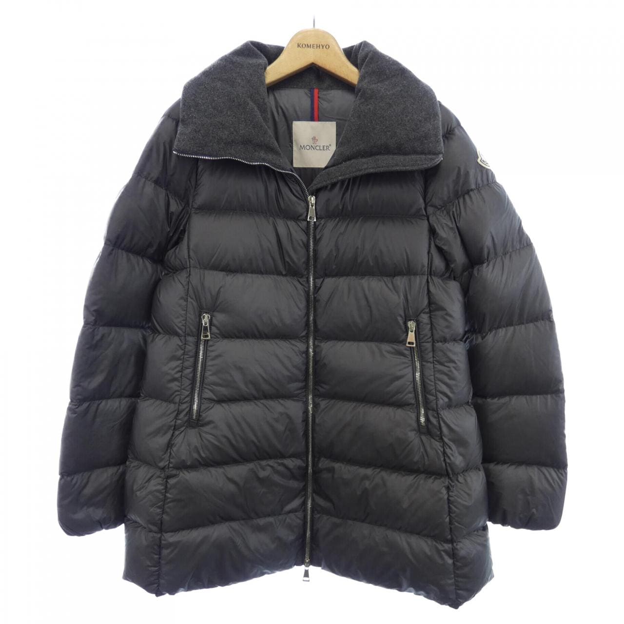 モンクレール MONCLER ダウンコート