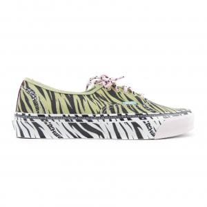 バンズ VANS スニーカー