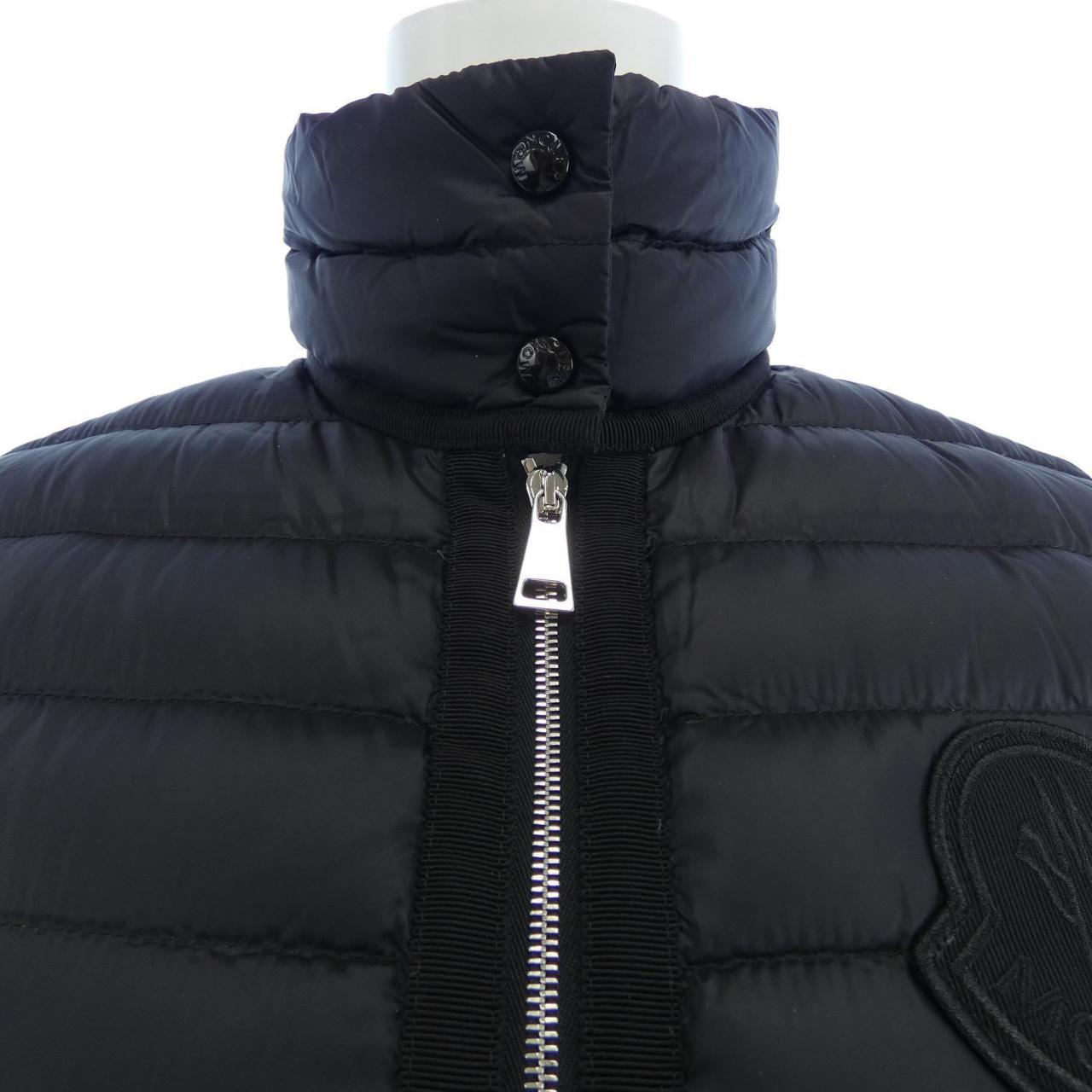 モンクレール MONCLER AZUR ダウンベスト