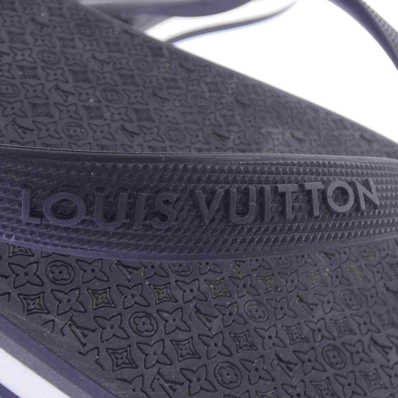 ルイヴィトン LOUIS VUITTON サンダル