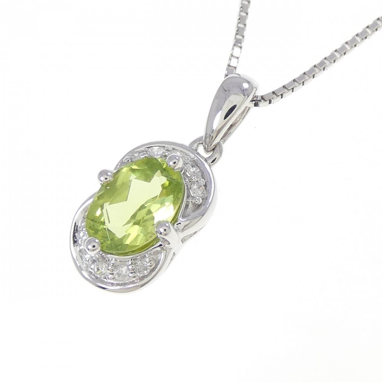 K18WG ペリドット ネックレス 0.85CT