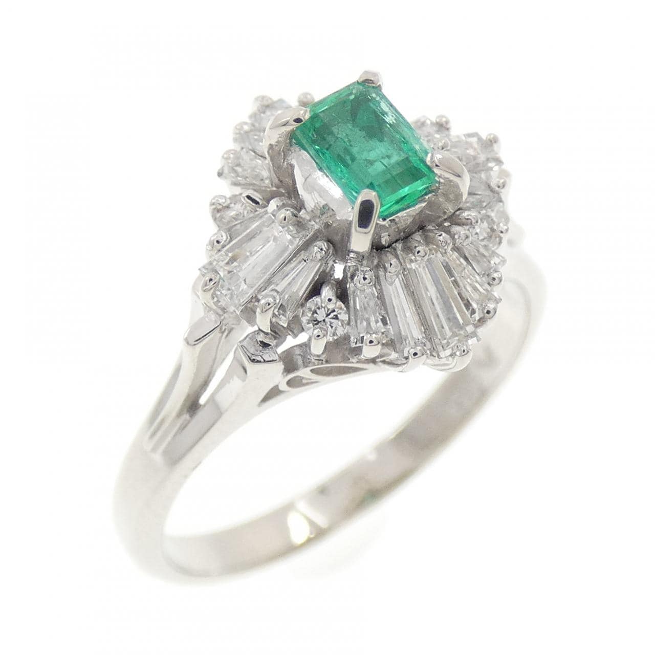 PT900 エメラルド リング 0.23CT