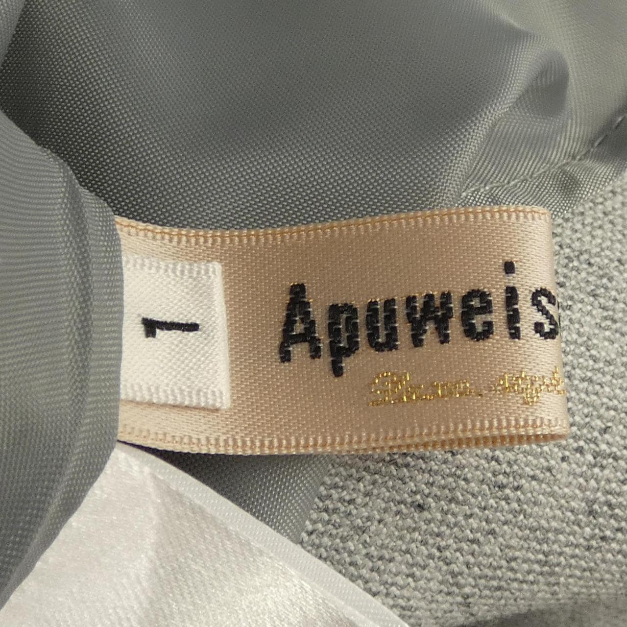 アプワイザーリッシェ Apuweiser-riche ワンピース