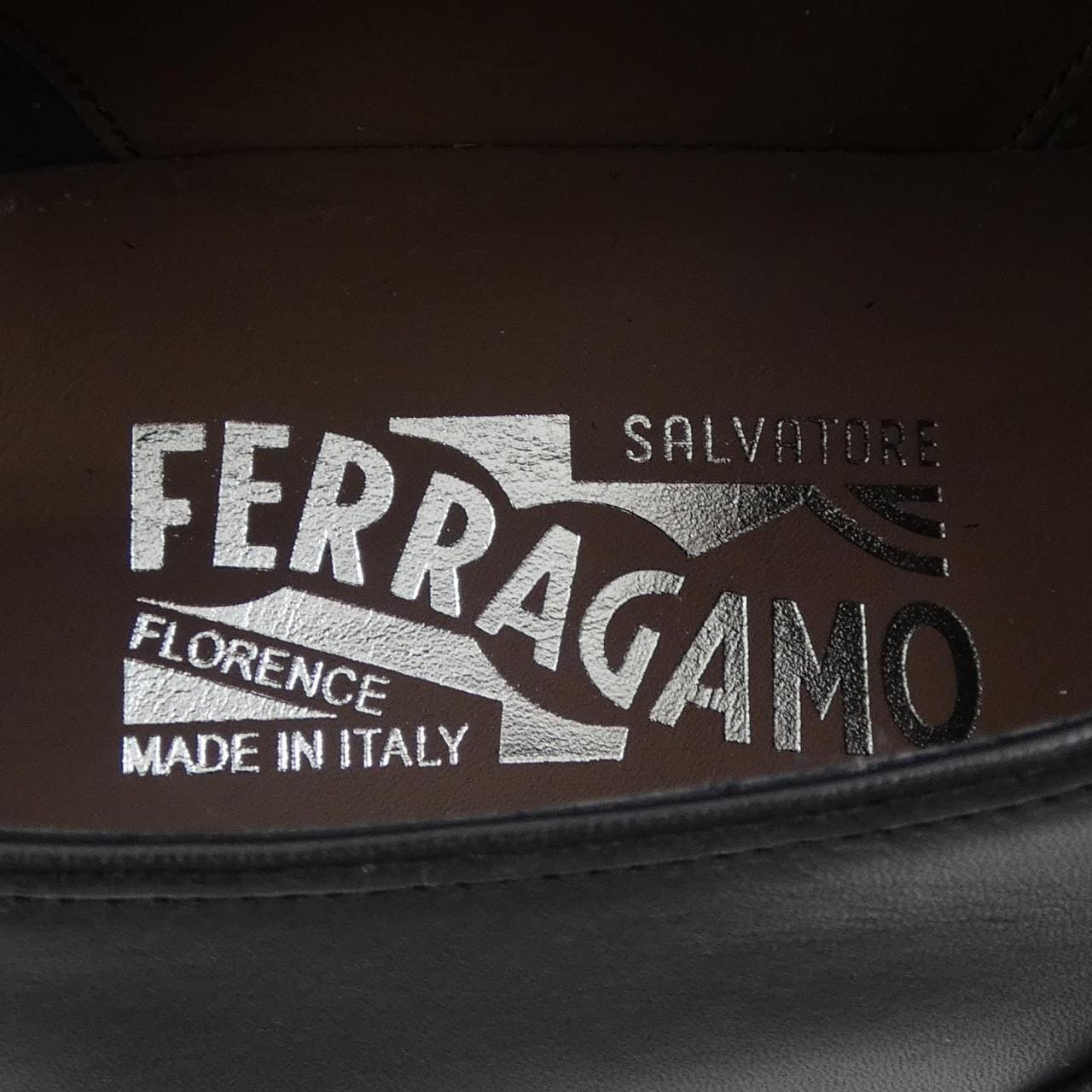 サルヴァトーレフェラガモ SALVATORE FERRAGAMO 0702964 シューズ